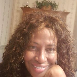 Meet your Posher, Virginia